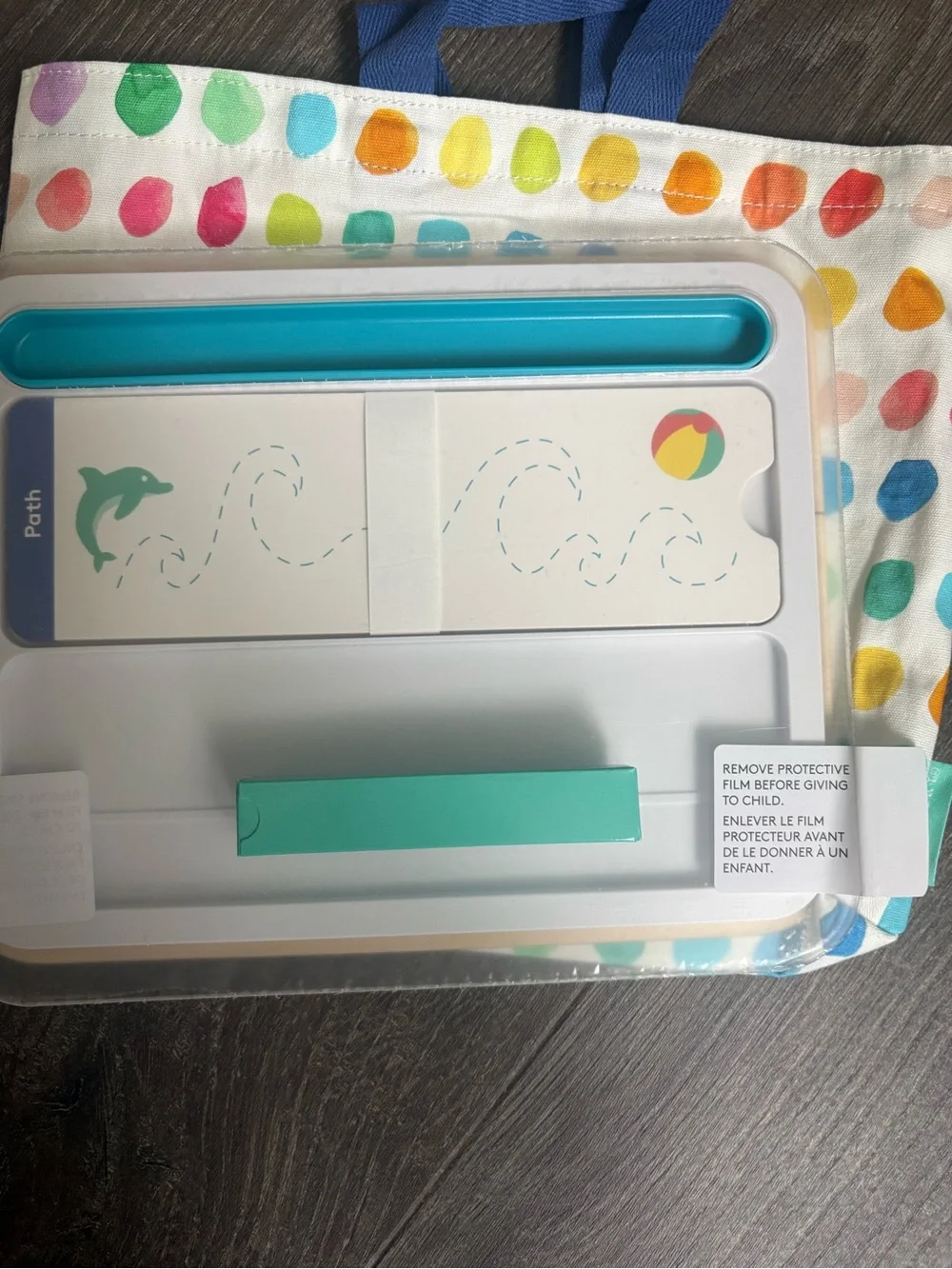 Lovevery Draw, Trace & Erase Board - NEW!
